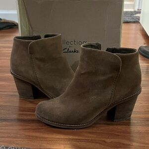 Clarks Women's Suede Brown Ankle Booties